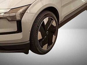 Volvo  Ultra AWD Performance Pure Electric