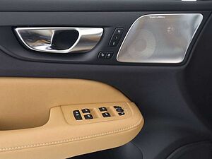 Volvo  Benzin*Ultra Dark*Business-P*AHK*Winter-P