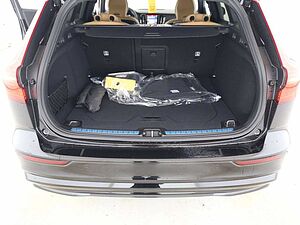 Volvo  Benzin*Ultra Dark*Business-P*AHK*Winter-P