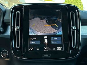 Volvo  Momentum Pro*Licht-P*Winter-P*RFK