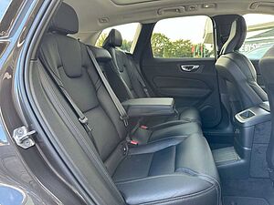 Volvo  T6 Inscription*Plug-In*AWD*AHK*Licht-P*