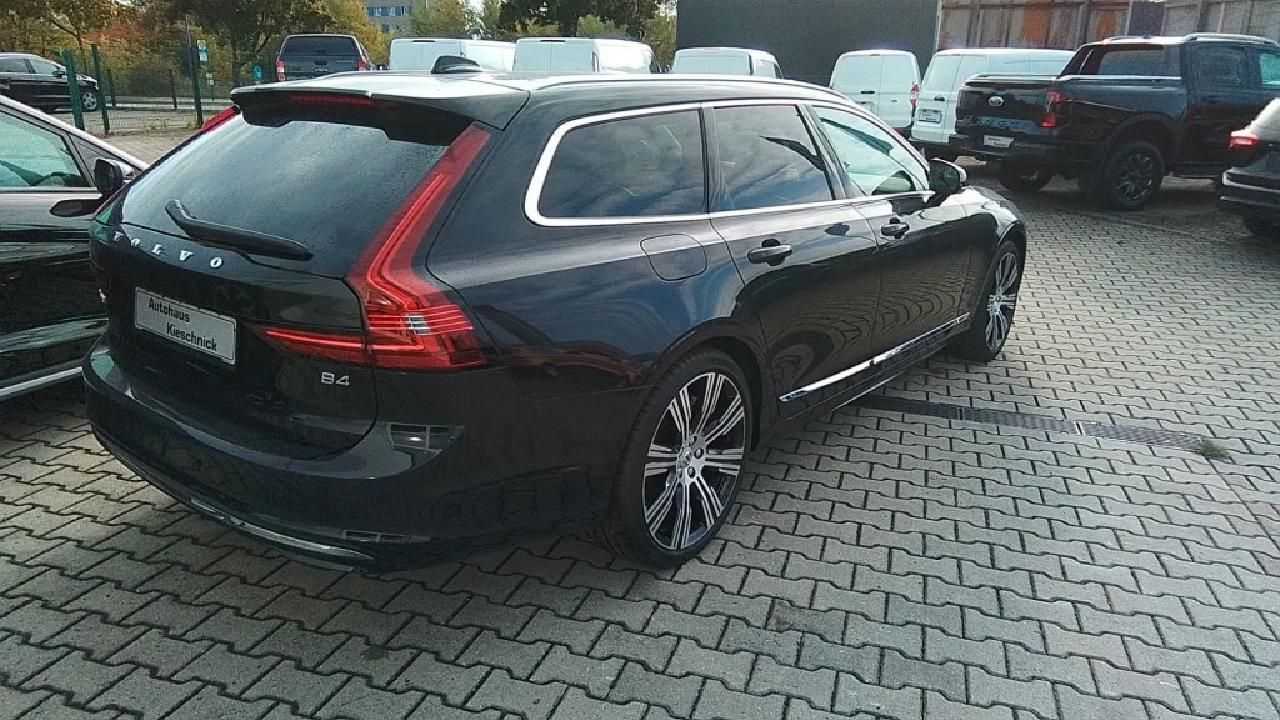 Volvo  Kombi Plus Bright LED BLIS ACC 360° Kamera