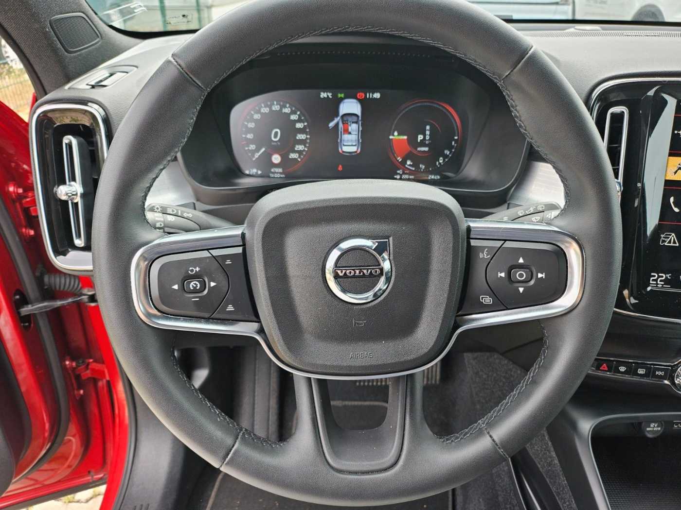 Volvo  Inscription Expression Recharge Plug-In Hyb