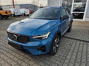 Volvo  Plus Dark Recharge Plug-In Hybrid 2WD