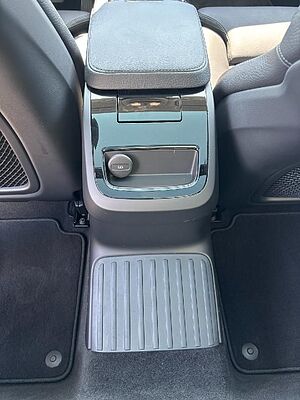 Volvo  Kombi Inscription Expression Recharge Plug-I