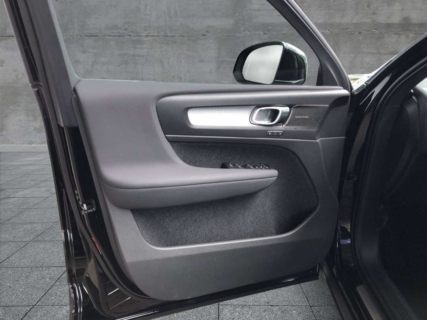Volvo  T4 2WD Plus Bright Plug-In (E6d) Klima Navi