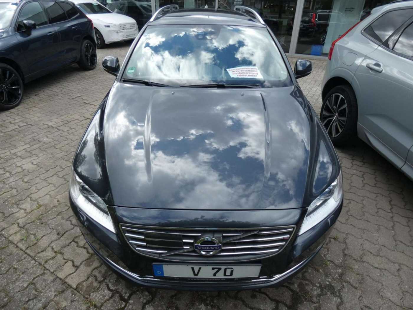 Volvo  D4 Summum - Landesversion Schweden Klima Xenon
