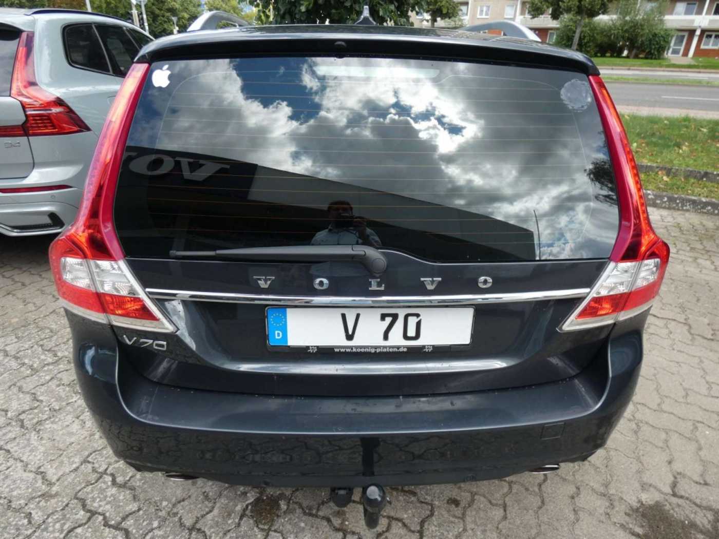 Volvo  D4 Summum - Landesversion Schweden Klima Xenon