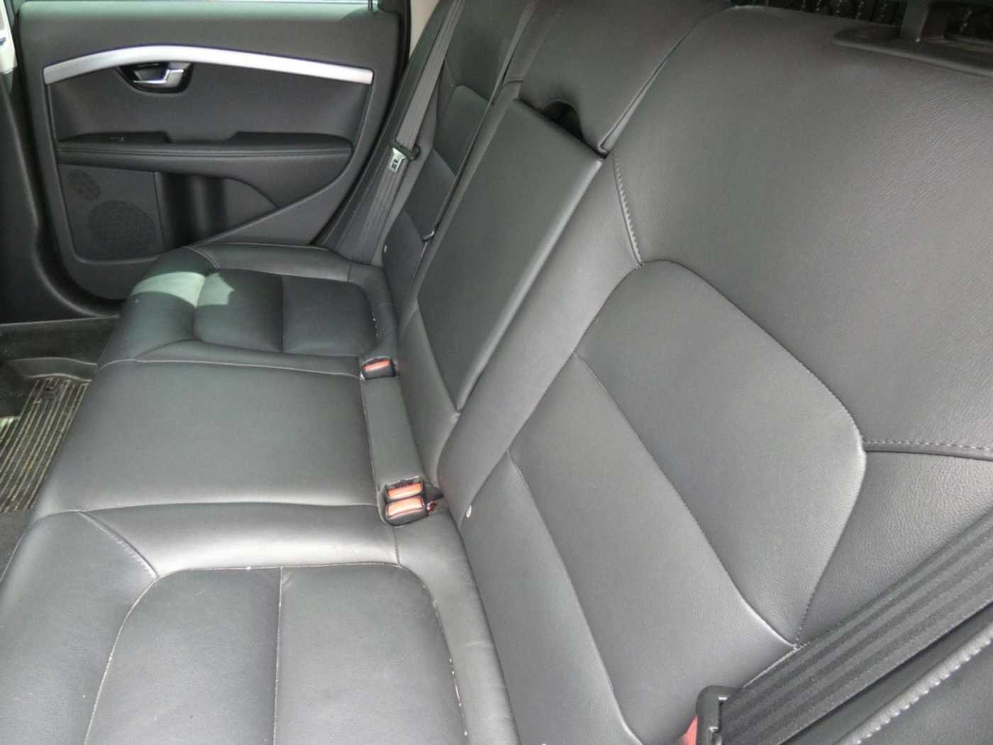 Volvo  D4 Summum - Landesversion Schweden Klima Xenon