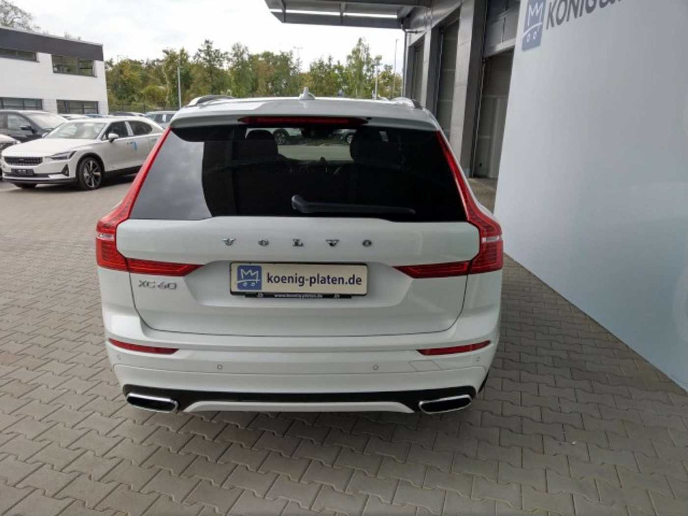 Volvo  D4 DPF AWD R Design AWD (EURO 6) Klima Navi Leder