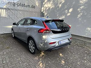 Volvo  D3 (110 KW) A/T Summum Klima Navi Leder