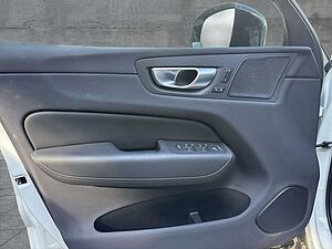 Volvo  T6 AWD Plus Dark Plug-In (EURO 6d) Klima Leder