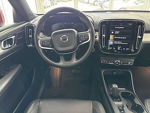 Volvo  T5 AWD Momentum (EURO 6d-TEMP) Klima Navi Leder