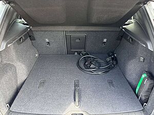 Volvo  P8 Twin Pure Electric AWD R-Design Recharge Klima