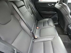 Volvo  B4 (Diesel) AWD Inscription (EURO 6d) Klima Leder