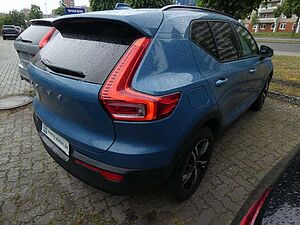 Volvo  B4 Plus Dark Klima Rückfahrkamera Sitzheizung