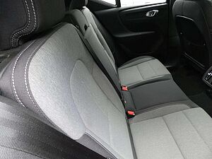 Volvo  B4 Plus Dark Klima Rückfahrkamera Sitzheizung