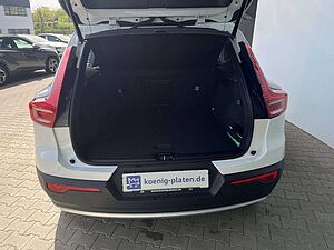 Volvo  T3 2WD Momentum Pro (EURO 6d) Klima Navi