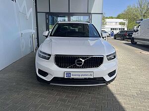 Volvo  T3 2WD Momentum Pro (EURO 6d) Klima Navi