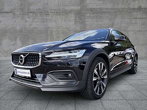 Volvo  Country D4 AWD Pro (EURO 6d-TEMP)(DPF) Klima Navi