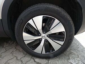 Volvo  T4 2WD Plus Bright Plug-In Hybrid (E6d) Klima