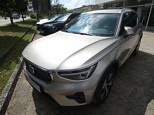 Volvo  T4 2WD Plus Bright Plug-In Hybrid (E6d) Klima