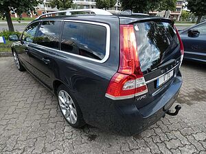 Volvo  D4 Summum - Landesversion Schweden Klima Xenon