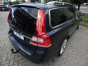 Volvo  D4 Summum - Landesversion Schweden Klima Xenon