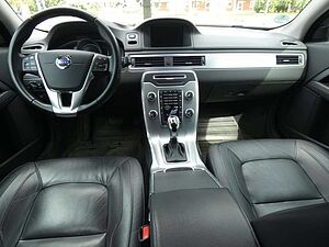 Volvo  D4 Summum - Landesversion Schweden Klima Xenon