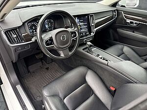 Volvo  D4 Momentum (EURO 6d-TEMP)(DPF) Klima Navi Leder