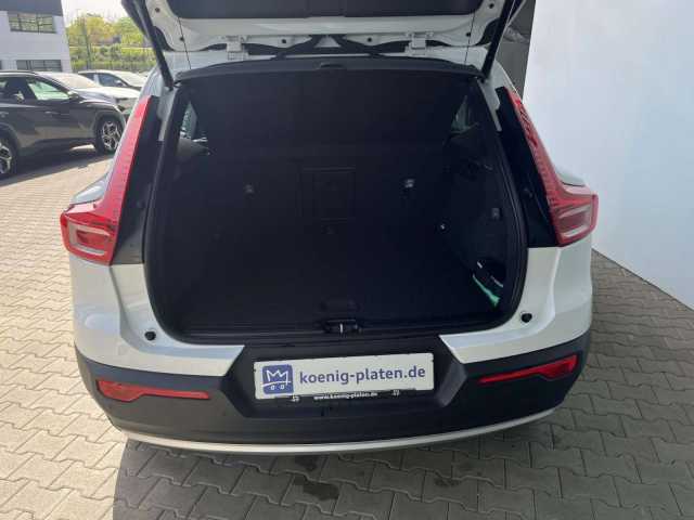 Volvo  T3 2WD Momentum Pro (EURO 6d) Klima Navi