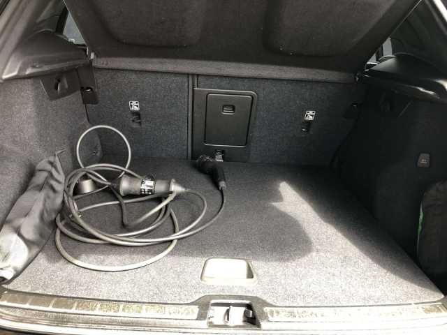 Volvo  T4 2WD Plus Bright Plug-In (E6d) Klima Navi