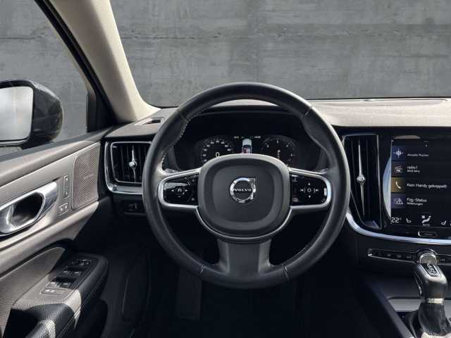 Volvo  Country D4 AWD Pro (EURO 6d-TEMP)(DPF) Klima Navi