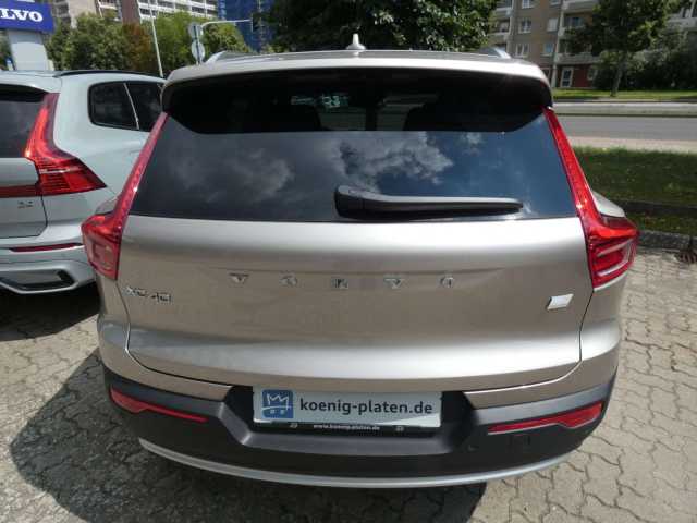 Volvo  T4 2WD Plus Bright Plug-In Hybrid (E6d) Klima