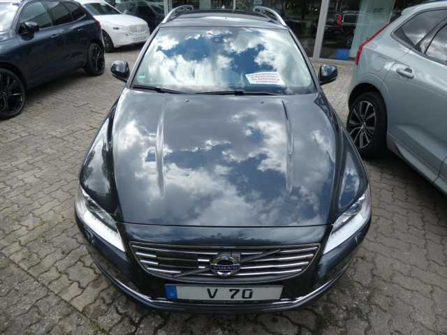 Volvo  D4 Summum - Landesversion Schweden Klima Xenon