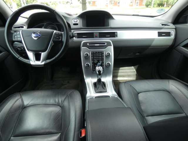 Volvo  D4 Summum - Landesversion Schweden Klima Xenon