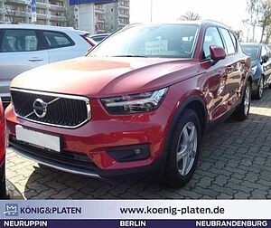 Volvo  D3 Momentum Pro (EURO 6d-TEMP) Klima Navi