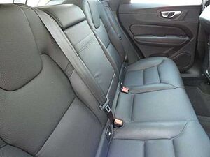 Volvo  B4 (Diesel) AWD Inscription (EURO 6d) Klima