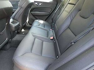 Volvo  B4 (Diesel) AWD Inscription (EURO 6d) Klima