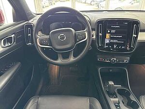 Volvo  T5 AWD Momentum (EURO 6d-TEMP) Klima Navi Leder