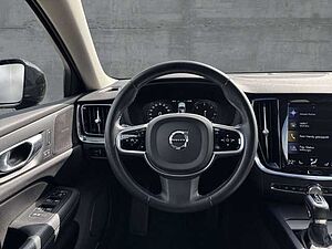 Volvo  Country D4 AWD Pro (EURO 6d-TEMP)(DPF) Klima Navi