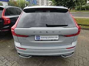 Volvo  B4 (Diesel) 2WD Ultimate Dark (EURO 6d) Klima