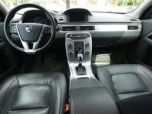 Volvo  D4 Summum - Landesversion Schweden Klima Xenon