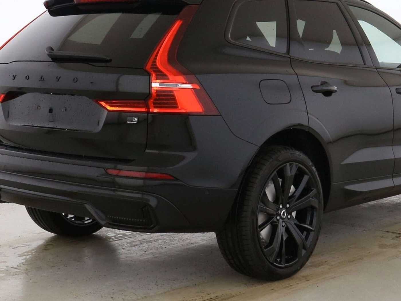 Volvo  Ultra Black Edition Plug-In Hybrid B&W 360°