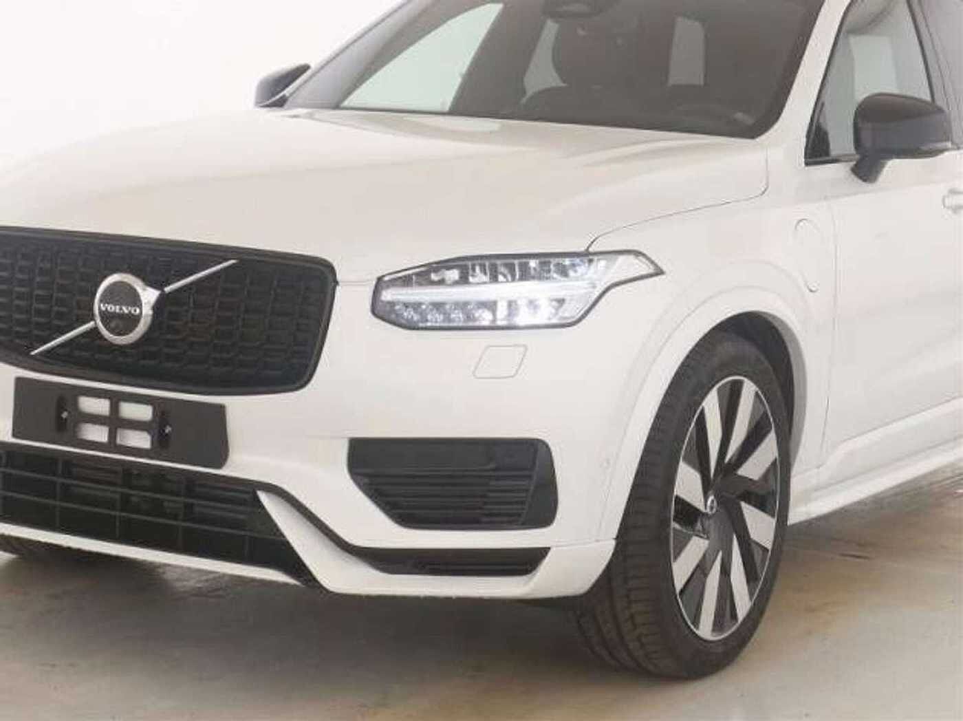 Volvo  T8 Ultra Dark Plug-In Hybrid AWD Luft B&W