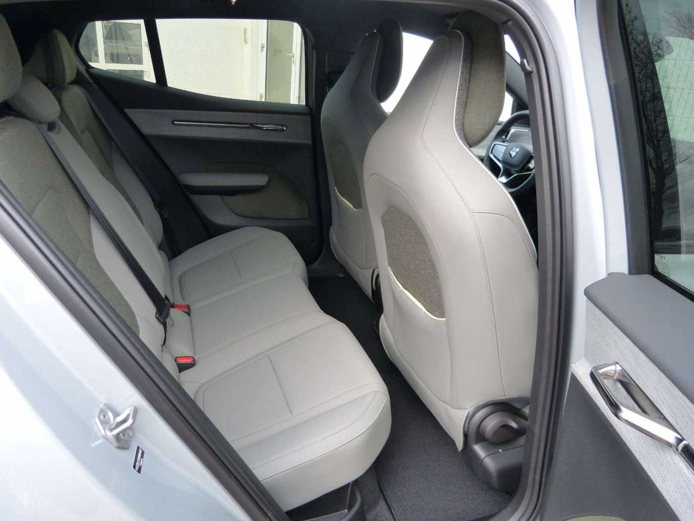 Volvo  Plus Single Motor Extended Range