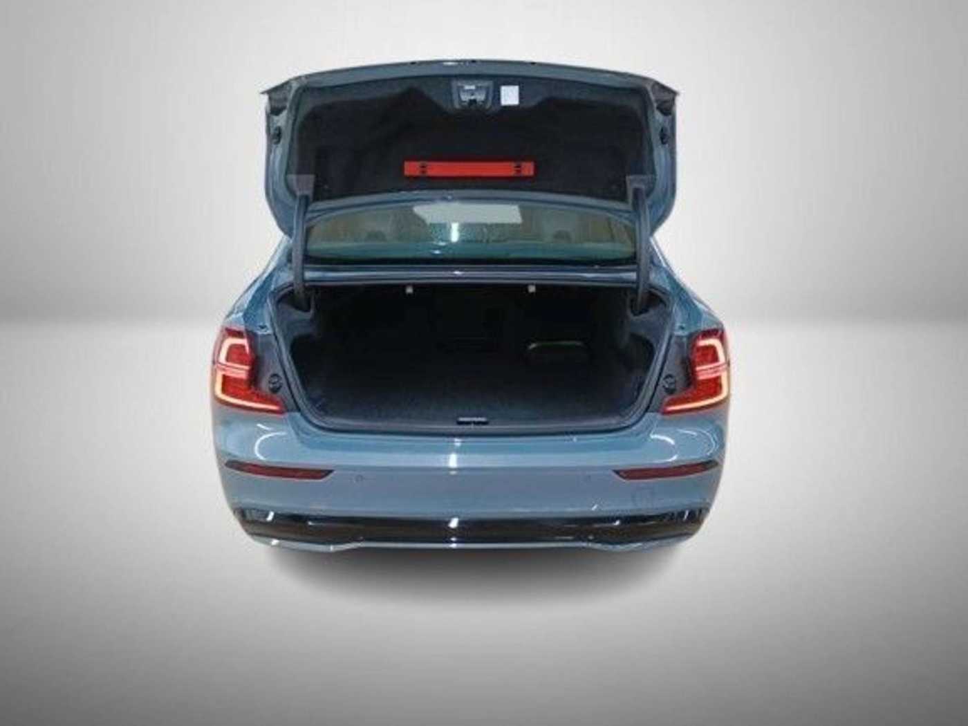 Volvo  Lim. B4 Plus Dark ACC Standhzg H&K SD 19'