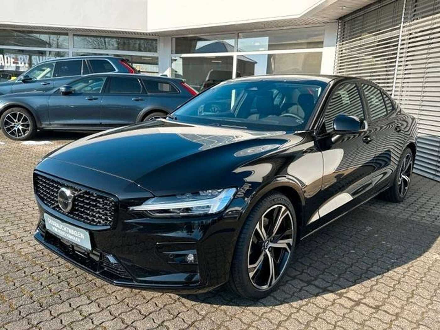 Volvo  Lim. B4 Plus Dark ACC 19'Frontscheibenhzg