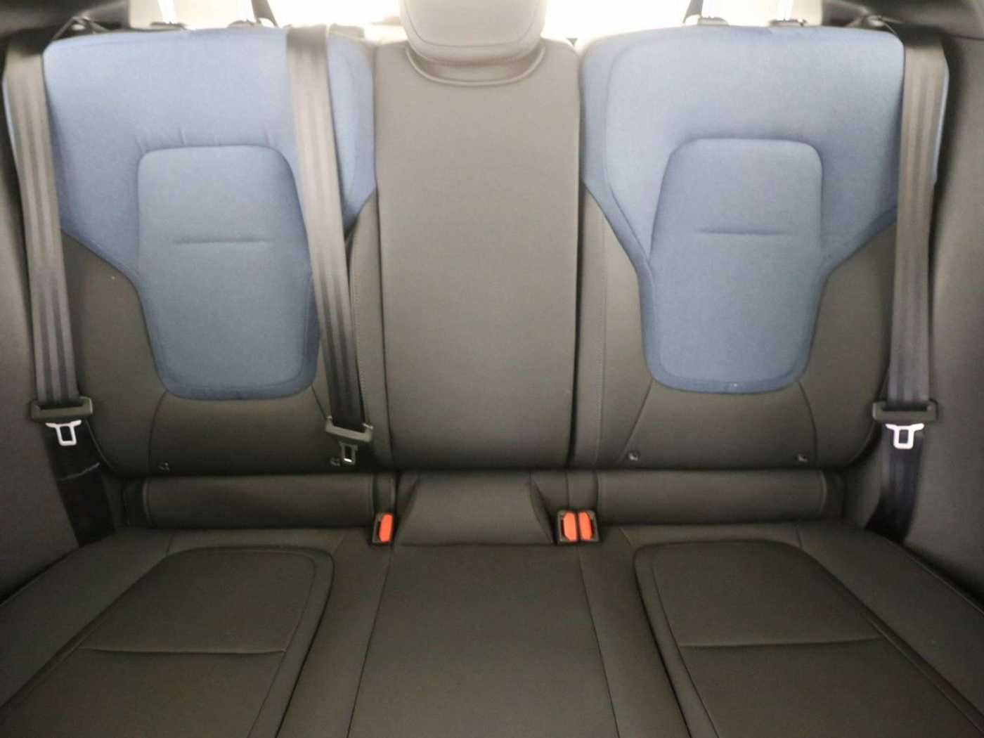 Volvo  Single Plus Pure Electric Extended Range