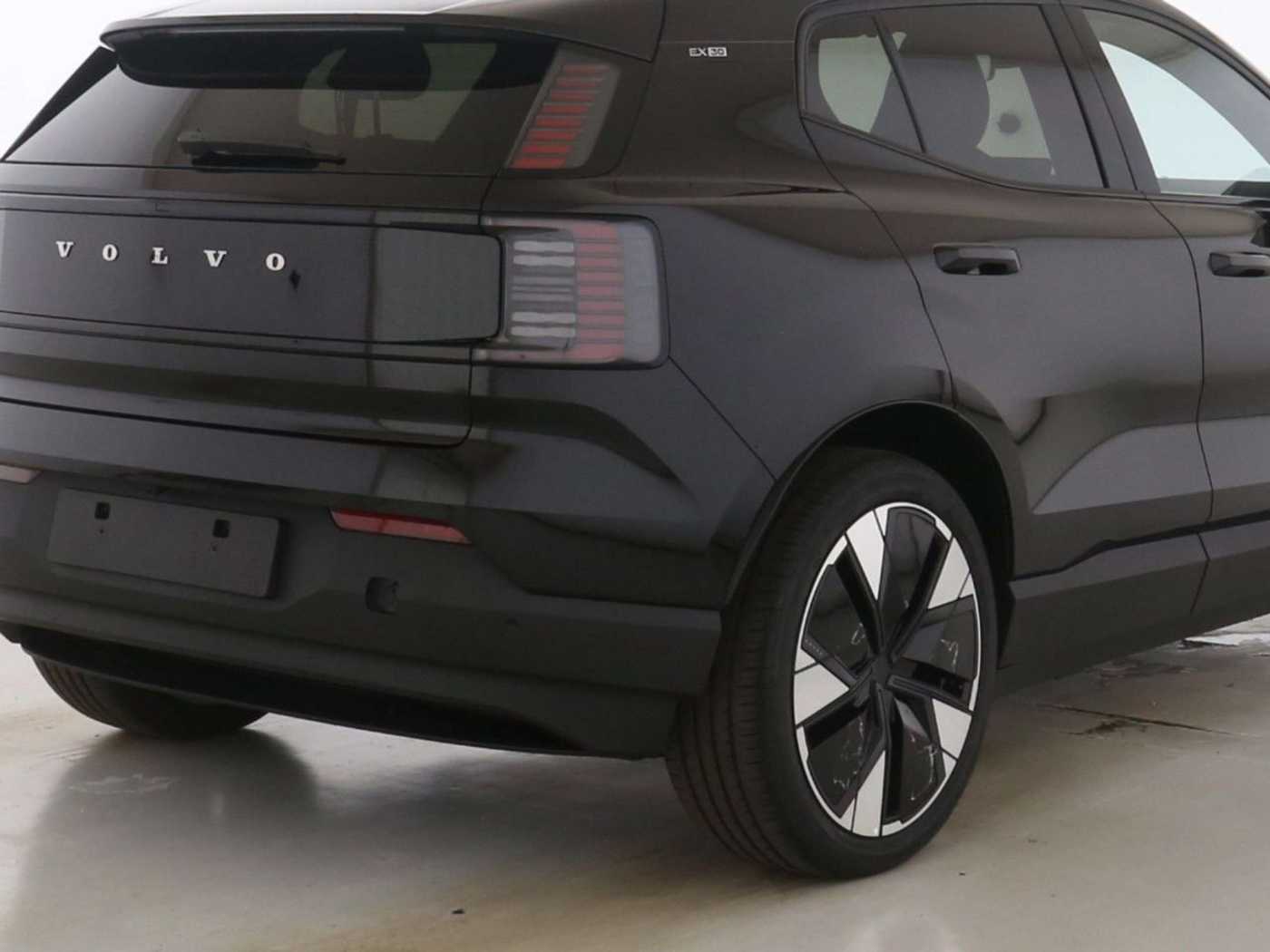 Volvo  Single Plus Pure Electric Extended Range